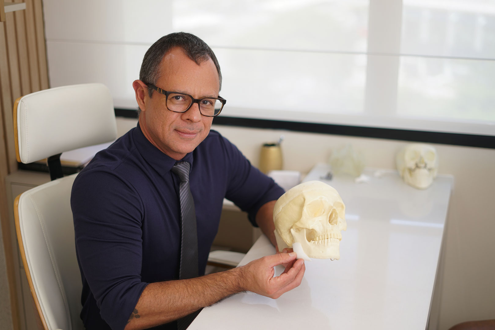 Dr. Vitor Marcello